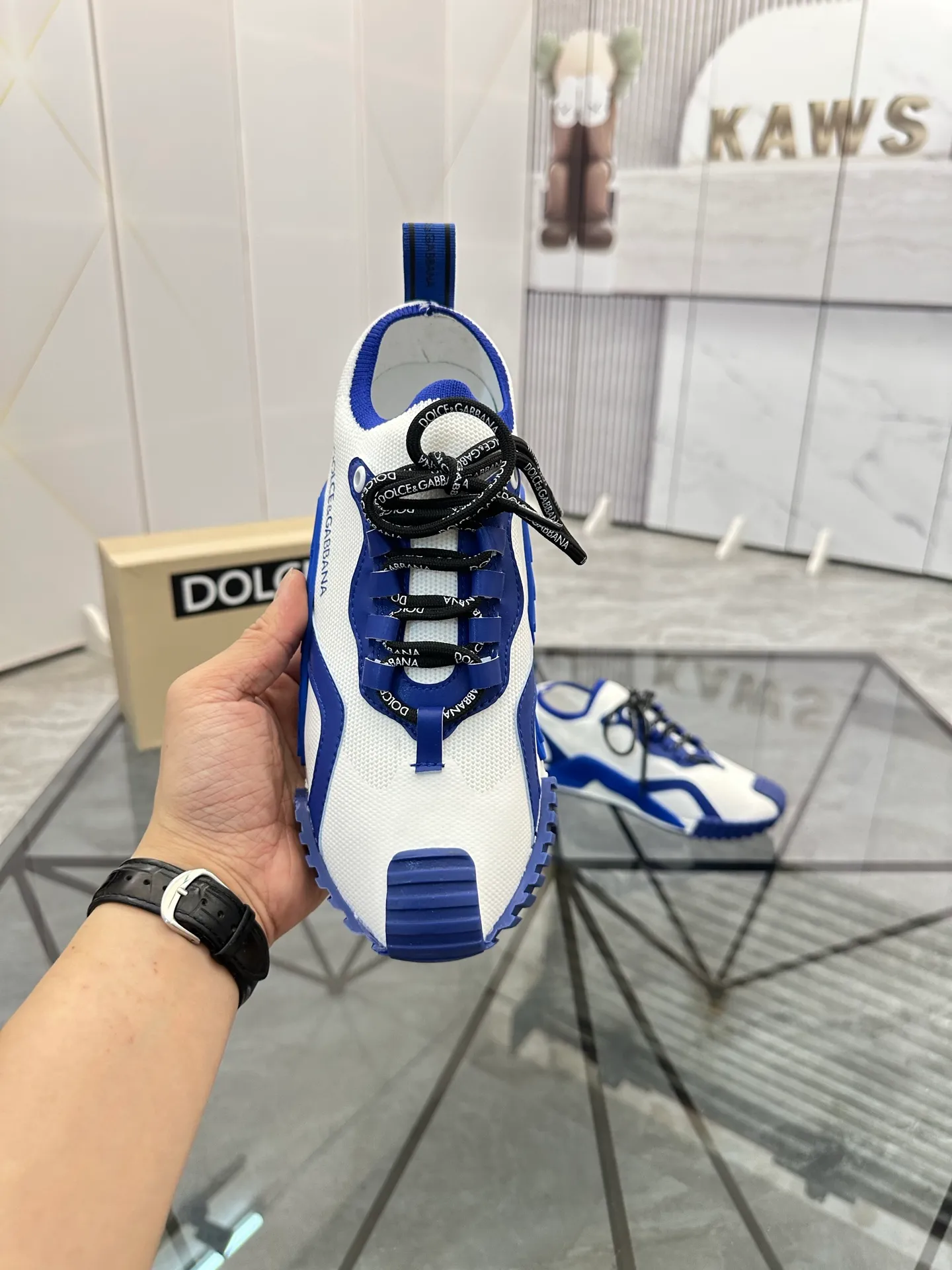 Men's shoes: 💰P460¥ Product trademark: DG "Dolce & Gabbana*" low-top sneakers Regular size: 35-44 (can be customized to 45.46.) Couple style Product materials: Upper imported cowhide stitching original material, breathable lining, original outsole. Number: 803